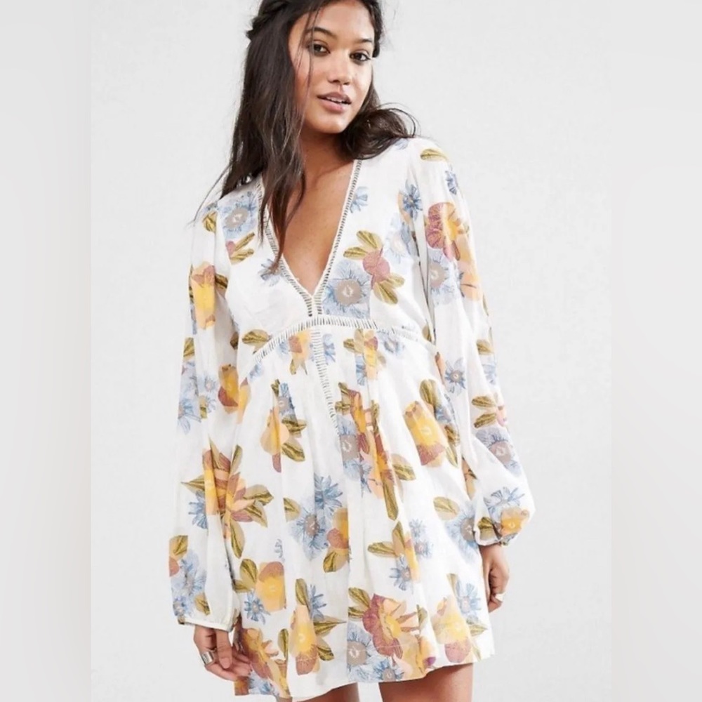 Free People Dress Size M Strawberry Fields Ivory Floral Oversized Lightweight